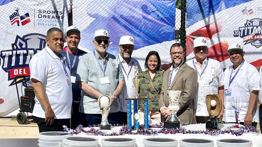 Inauguran en Nueva York torneo de béisbol infantil y juvenil “Titanes del Caribe