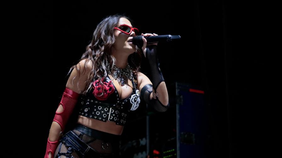 La explosiva Anitta llena de funk y bellakeo a Bogotá