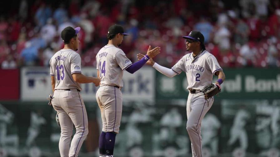 Tovar batea 2 jonrones y lleva a Rockies a la victoria sobre Cardenales