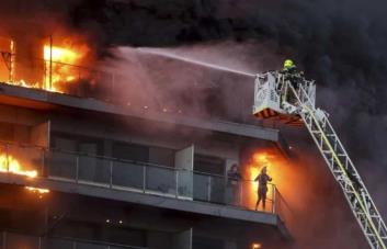 Cuatro muertos en un incendio en un edificio residencial en el centro de China