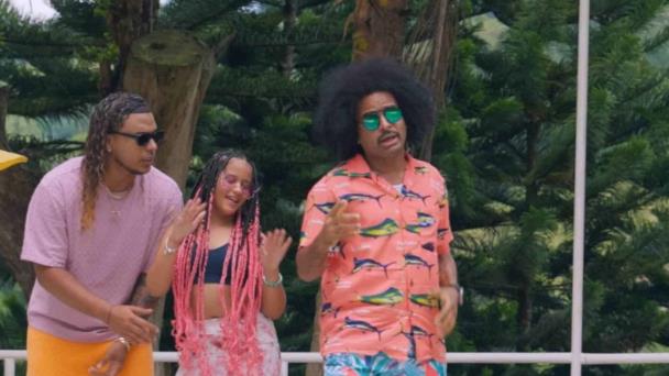 La Piscina, la nueva colaboración del verano de Nfasis y los hermanos Angi y Angel Fire