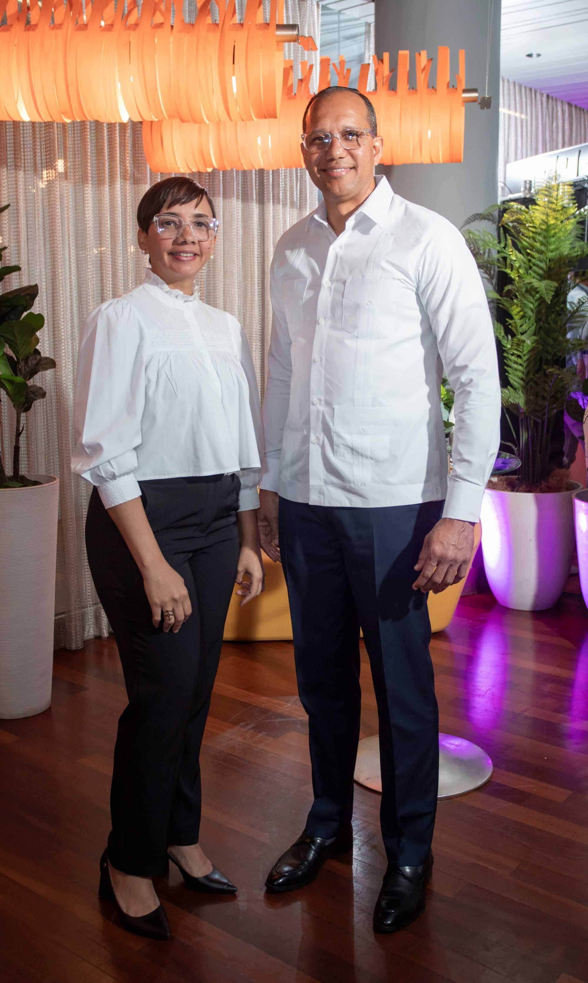 Viviana Jiménez y Luis Castillo.