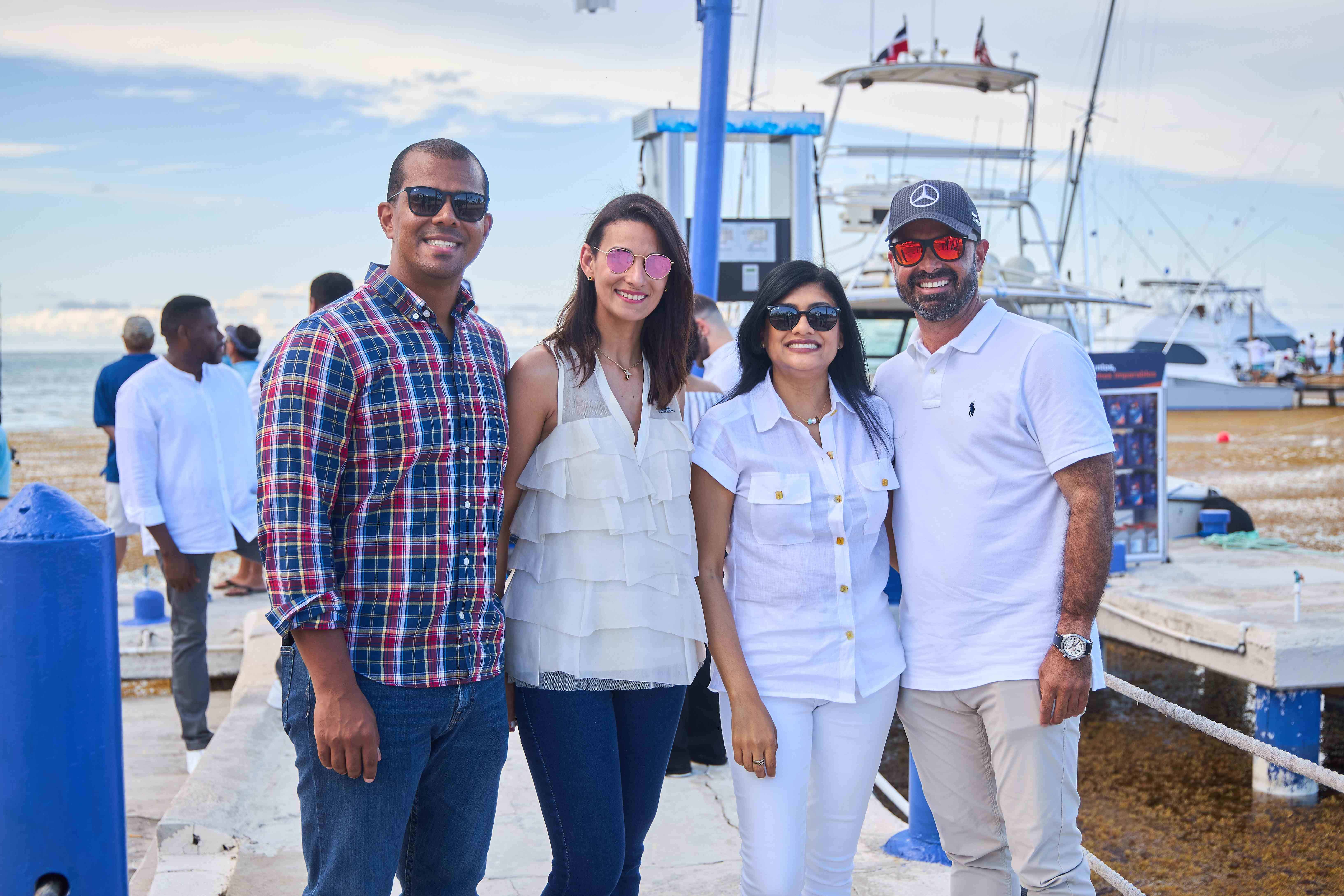 Nelson Marmolejos, Yhamminha Dickson, Conny Rivas y Ruben Dario Rivas.