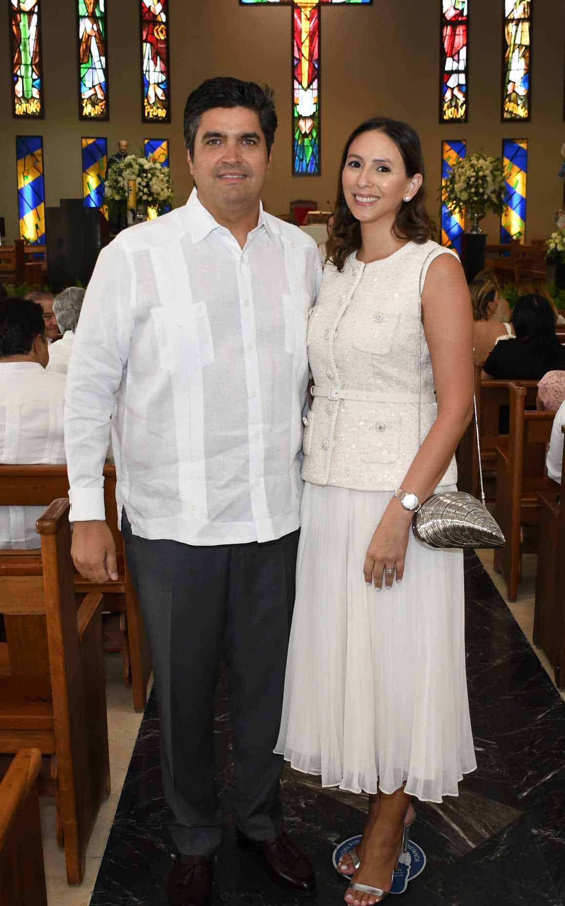 César Rodríguez y Susana Kury de Rodríguez.