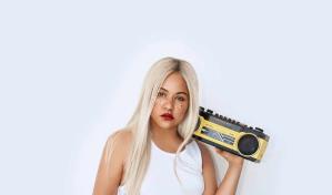 Kat Deluna se posiciona en Monitor Latino con su nuevo tema Kruela