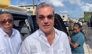 Abinader promete inaugurar en dos meses carretera que comunica a Sabana de la Mar con Hato Mayor