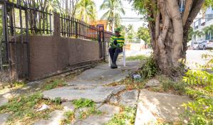 Aceras que causan accidentes en el ensanche Ozama