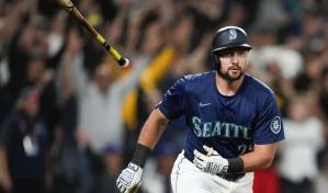 Con grand slam de Raleigh, los Marineros superan 8-4 a Medias Blancas