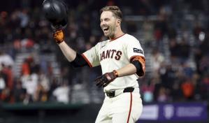 Dominicano Randy Rodríguez gana por los Gigantes ante su compatriota Rafael Montero en extrainning