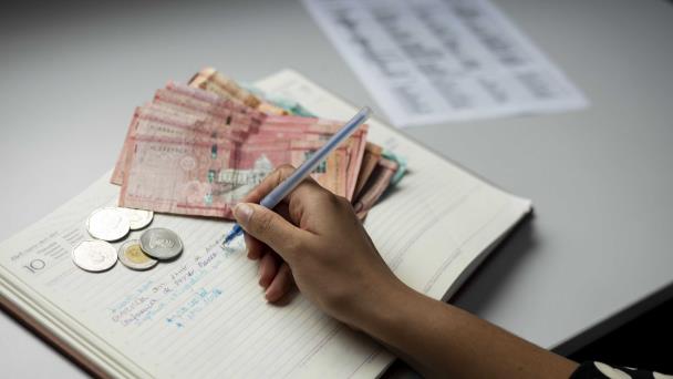 Economista y estudiantes del Intec presentan propuesta para reforma fiscal