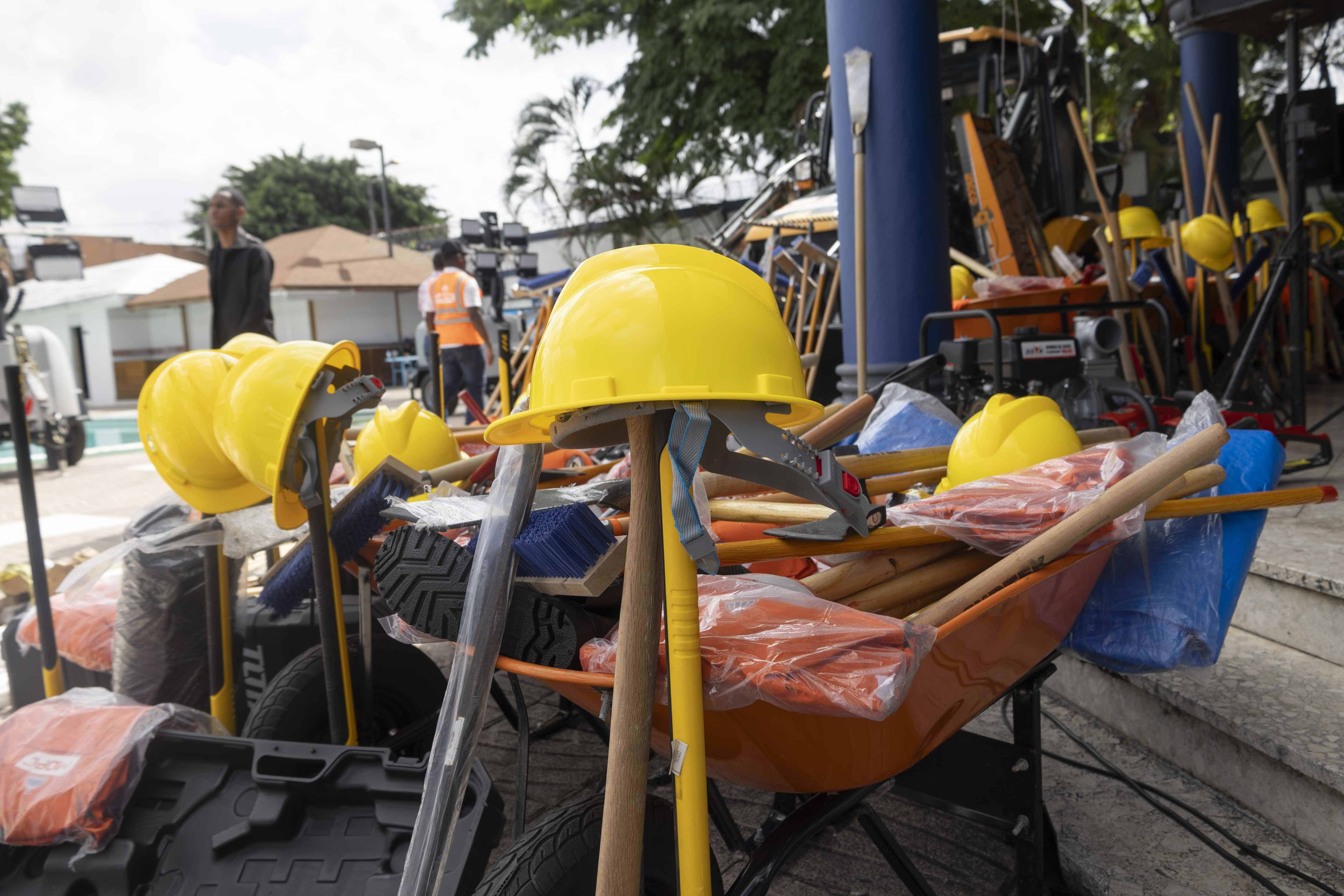 Equipos preventivos de limpieza.