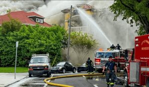 Un puertorriqueño de 73 años acusado de disparar a empleado y causar incendio en edificio de Miami