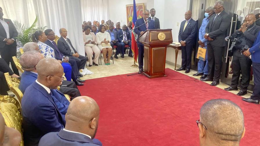Primer ministro de Haití y su gabinete toman posesión