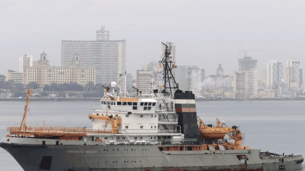 Estados Unidos vigila, pero no ve como una amenaza la flotilla rusa que llegó a Cuba