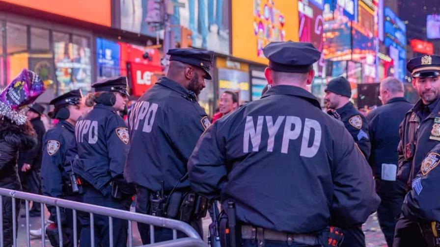 Policía de NY prohíbe las barbas a todos sus oficiales a partir de este mes