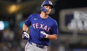 Seager conecta jonrón de tres carreras y Vigilantes ganan 3-2 en Dodger Stadium