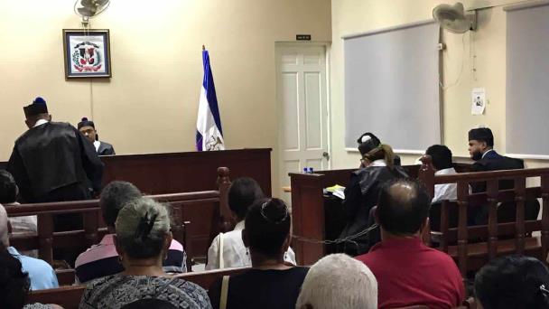 Envían a juicio de fondo a un diácono acusado de cometer delitos sexuales en perjuicio de un menor