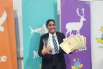 Estudiante dominicana alcanza récords y recibe reconocimiento en colegio de Escocia Estudiante dominicana alcanza récords y recibe reconocimiento en colegio de Escocia