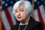 Yellen dice que EE.UU. crecerá con inversión público-privada y teme impacto modelo de China