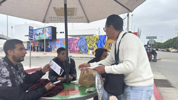 Implementación de restricciones al asilo en EE.UU. provoca saturación en algunos albergues en México