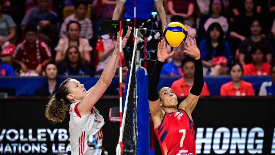 Polonia supera a las Reinas del Caribe, luego de un angustioso primer set