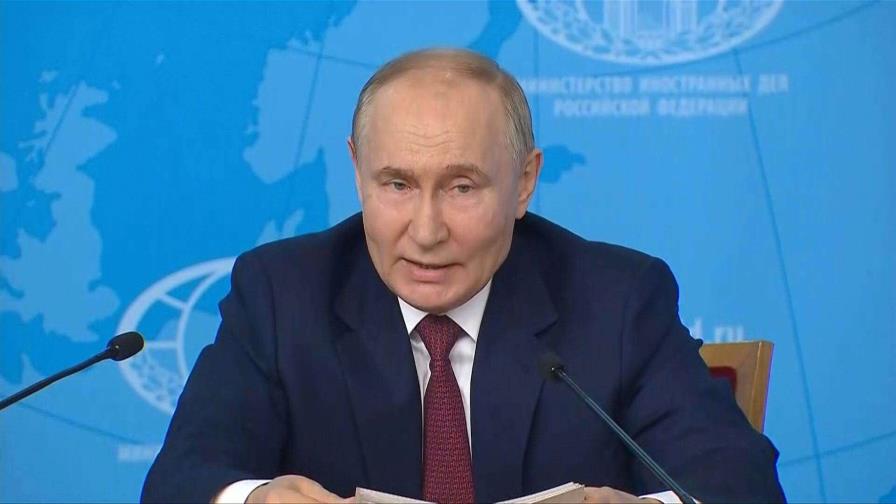 Putin tacha de robo el uso de activos rusos congelados en Occidente