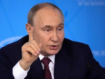 Vladimir Putin recibe presos rusos liberados