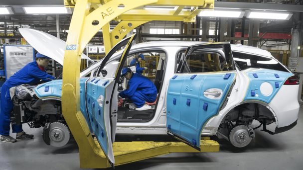 Las marcas chinas vendieron en 2023 más automóviles que las de EE.UU. por primera vez