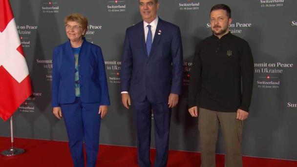 Presidente Abinader llega a Suiza para participar en cumbre sobre la paz en Ucrania