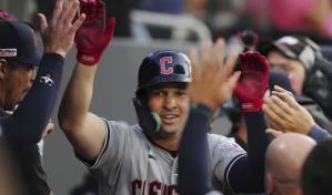 Brennan pega jonrón y anota 2 veces en triunfo de Guardianes sobre Azulejos