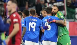 Italia remonta tras recibir un gol a los 23 segundos y vence 2-1 a Albania en la Euro
