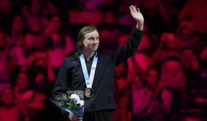 Ledecky se dirige a sus cuartos Olímpicos tras ganar los 400 metros libres en las pruebas de EEUU