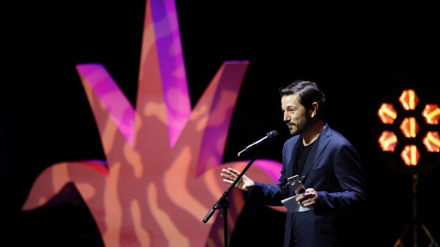 Reconocimientos a Diego Luna y Alfredo Castro en el Festival de Cine de Guadalajara