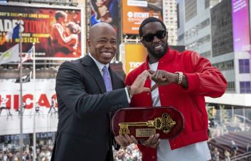 Sean Diddy Combs devuelve llave de NY tras revelación de video sobre agresión a cantante Cassie