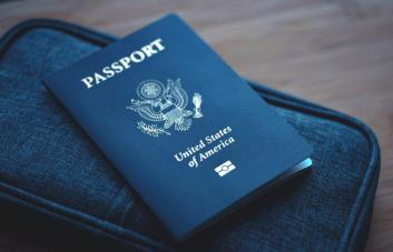 Estados Unidos permite la renovación de pasaporte en línea de manera limitada