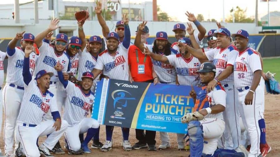 República Dominicana campeón de la primera fase del Mundial de softbol masculino