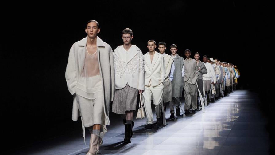 París acoge una semana de la moda masculina con setenta desfiles y presentaciones