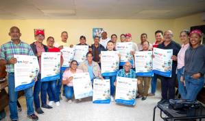 Capacitan a personal que participar&aacute; en el registro nacional de productores