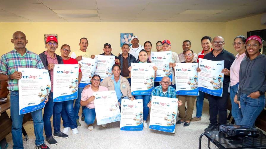 Capacitan a personal que participará en el registro nacional de productores