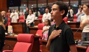 Ni&ntilde;os viven la experiencia de ser senadores por un d&iacute;a