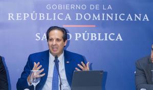 Ministro de Salud: "Vacunas contra el dengue posiblemente lleguen en el 2025 al país"