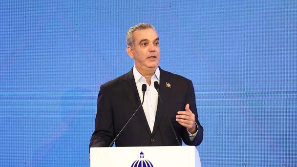 Abinader presenta acciones que implementa el Gobierno para lograr duplicar su PIB en el 2036