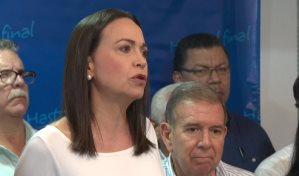 María Corina Machado dice que chavistas intentaron impedir su llegada a un acto político