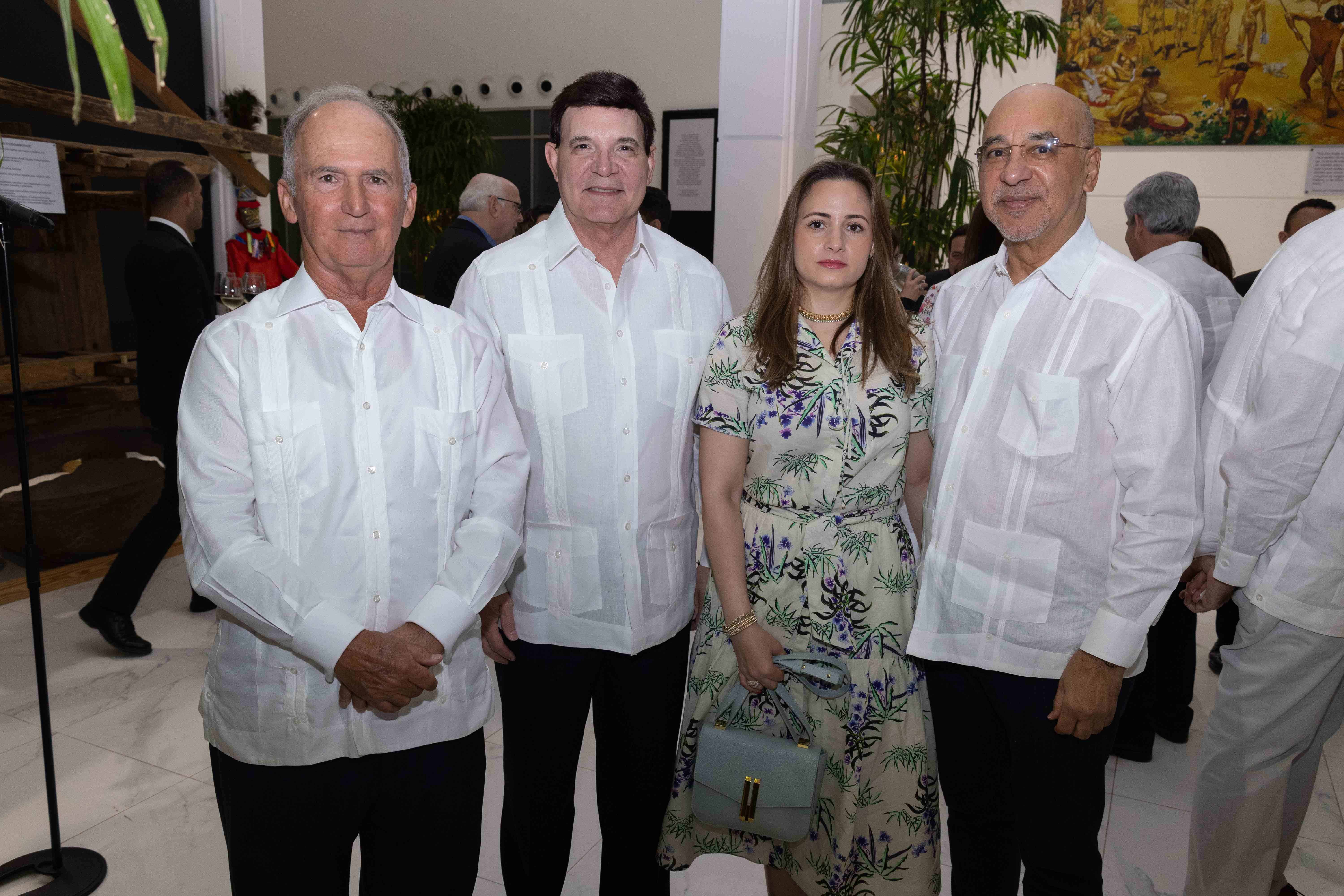 Paco García, Julio brache, Dina de Castro y Aníbal de Castro.