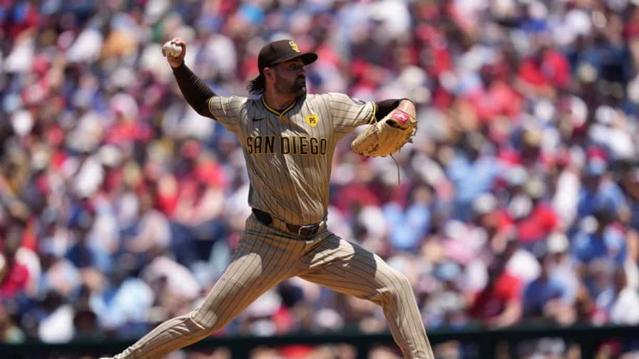 Padres detienen su racha de derrotas de visita en 9 duelos con triunfo 5-2 ante Filis