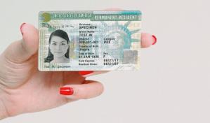 Green cards para cónyuges indocumentados de estadounidenses: Una esperanza para muchos