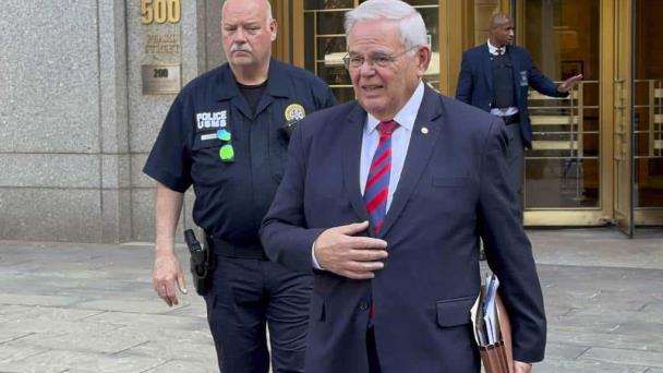 Buscan vincular los presuntos sobornos de Bob Menéndez con el nombramiento de un fiscal federal