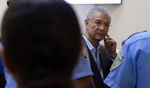 Neumonía viral de Ángel Lockward obliga a recesar juicio preliminar contra exministros