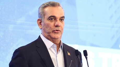 El presidente Abinader felicita al primer ministro de Antigua y Barbuda por su reelecci&oacute;n