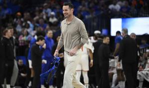 Lakers sorprenden y contratan al exjugador JJ Redick como nuevo entrenador